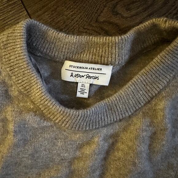 STOCKHOLM ATELIER & Other Stories Wool Alpaca Sweater sz L Beige Relaxed Soft - Picture 6 of 11